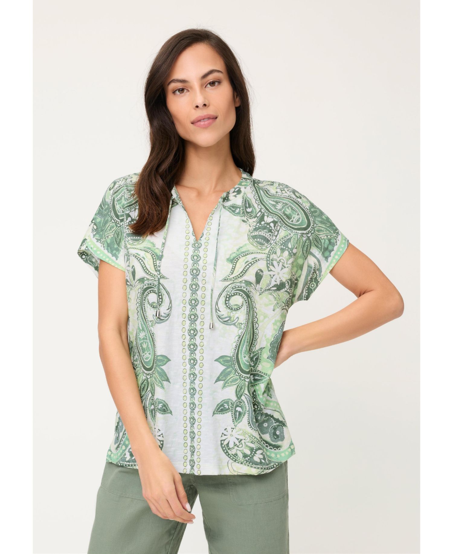 Women's Paisley Panneaux Print T-Shirt