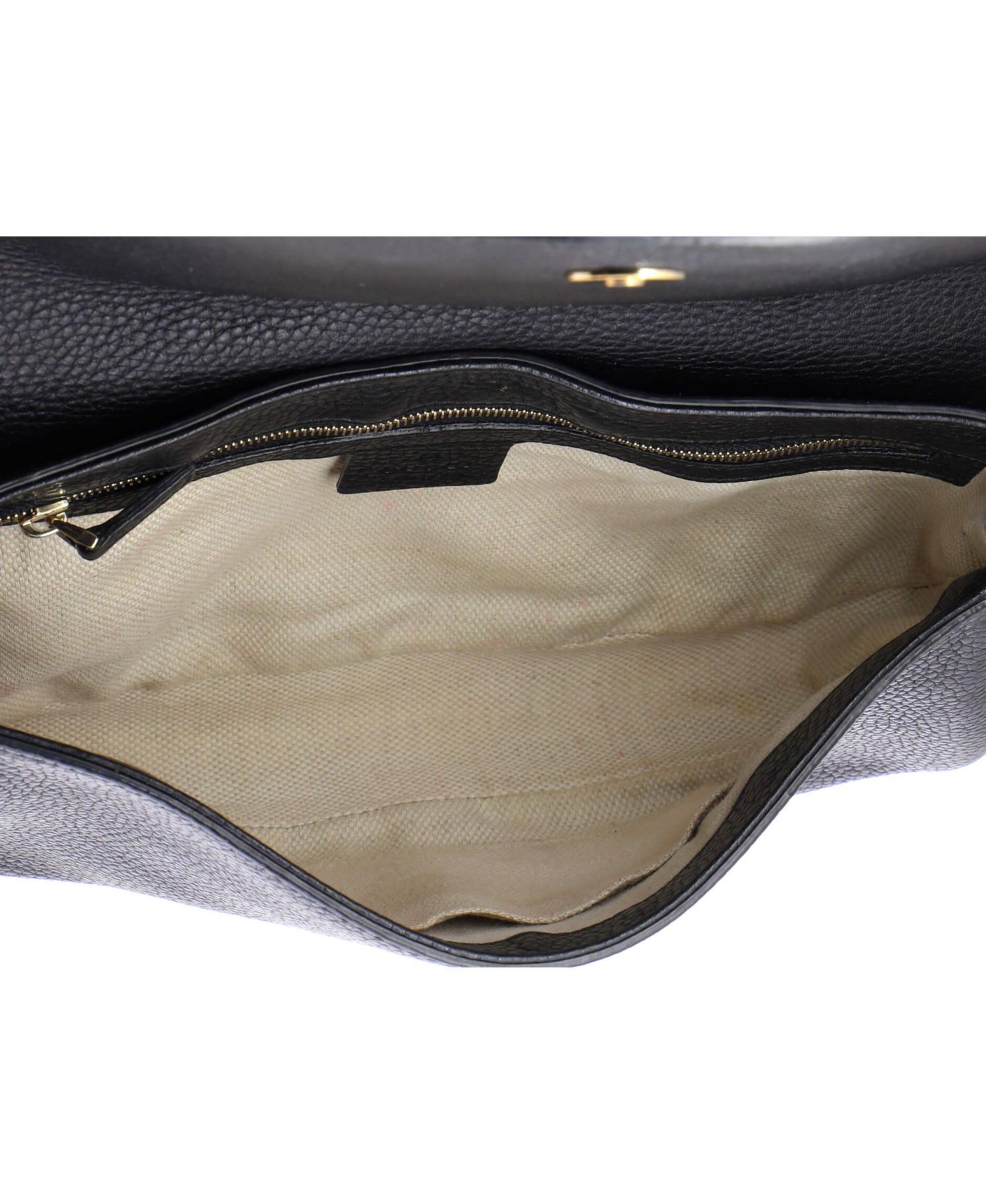 Medium Soho Chain Crossbody Bag Leather