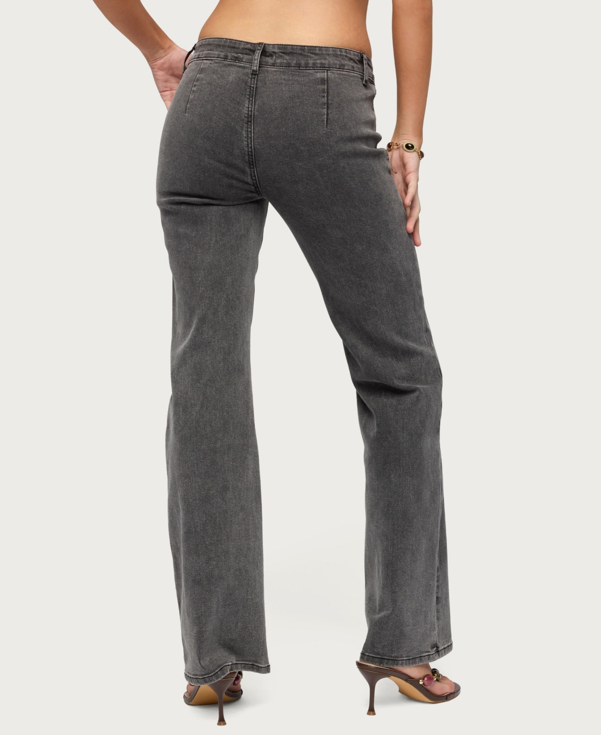 Edikted Women's Grommet Mid Rise Straight Leg Jeans