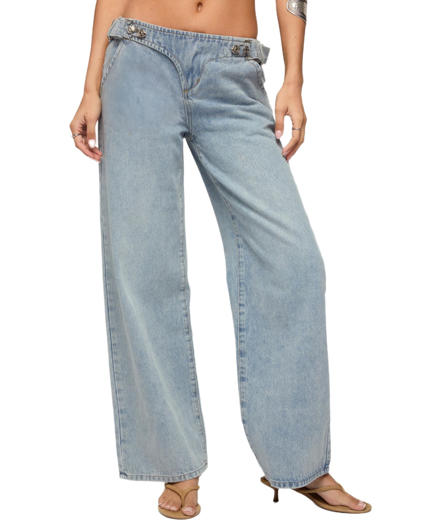 Women's Buckled Low Rise Baggy Jeans