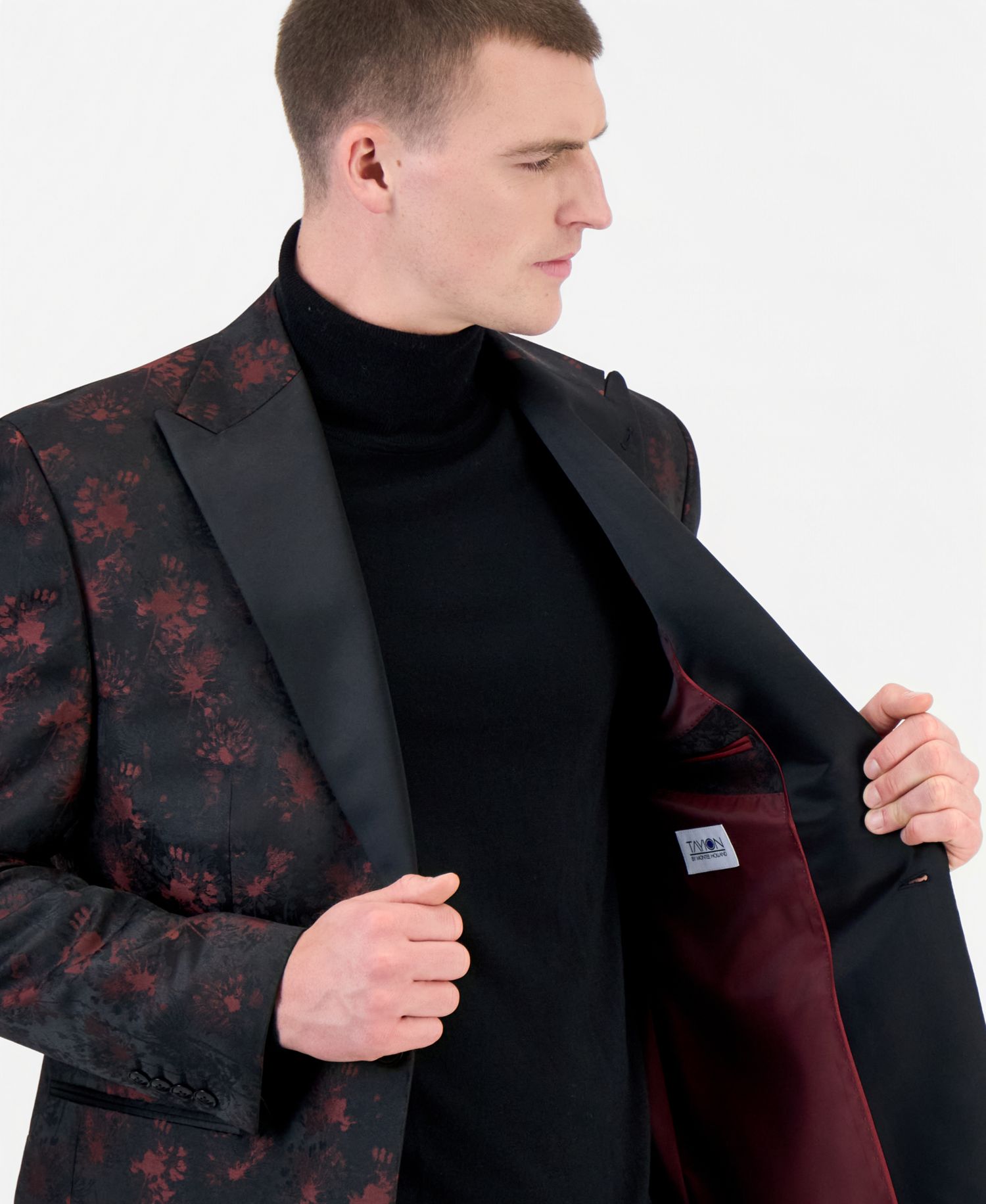Men's Peak Lapel Classic Fit Dinner Jacket