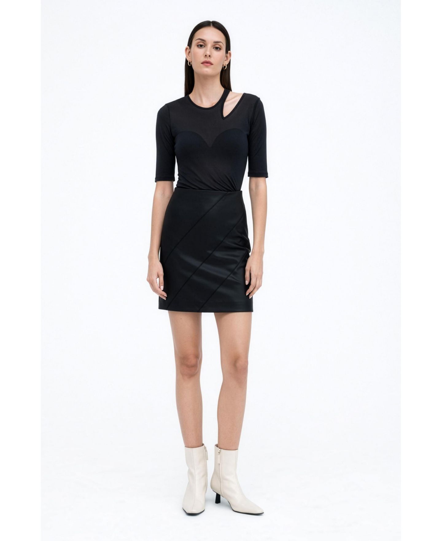 Женский топ Marcella Taia Fitted Sheer Jersey Elbow-Sleeve Shoulder-Cutout, цвет: Чёрный — фото 2