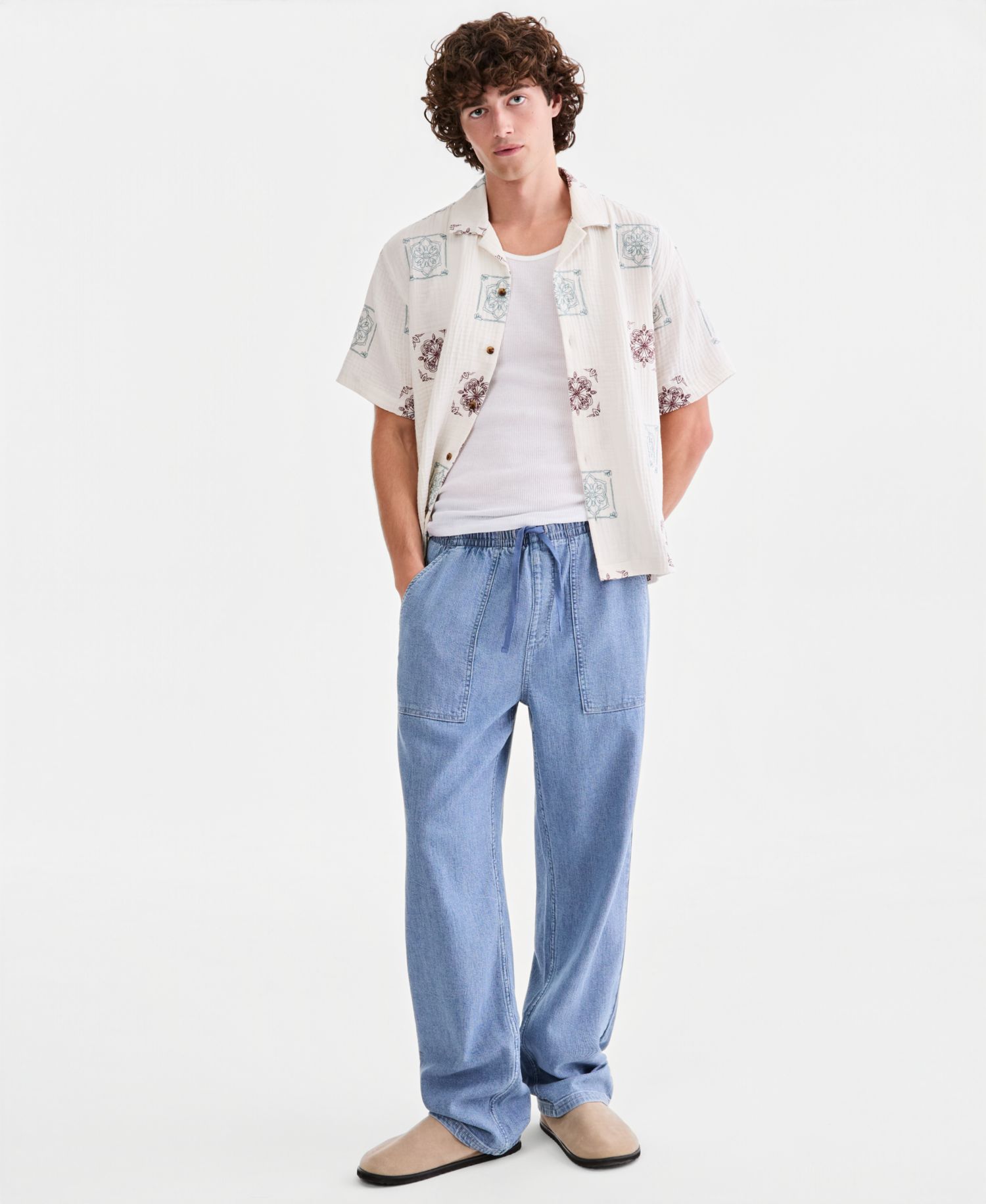 Men's Pipeline Light-Wash Loose-Fit Pull-On Jeans