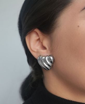 2-Piece Statement Heart Stud Earrings Set