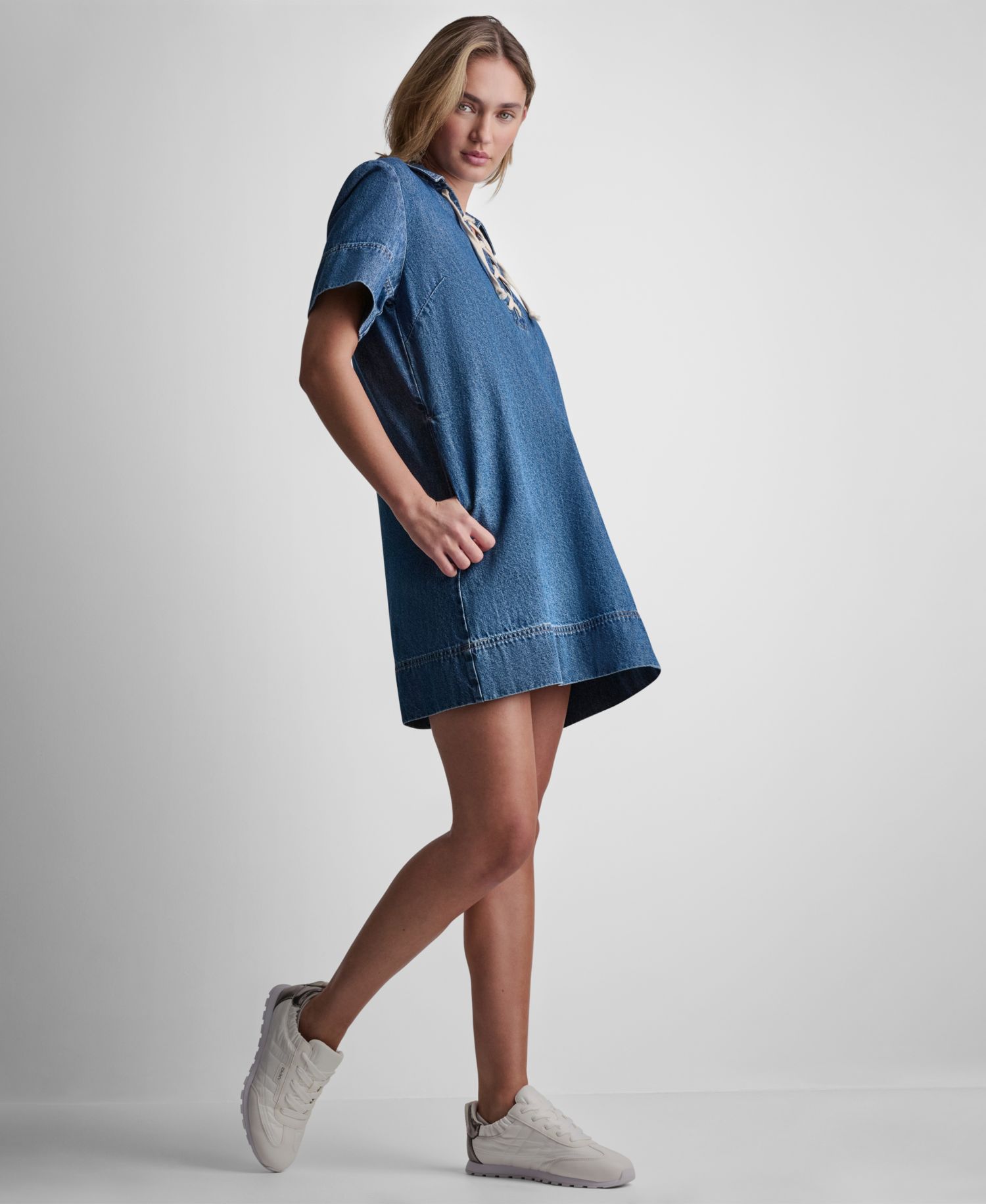 Women's Short-Sleeve Lace Up Shift Dress