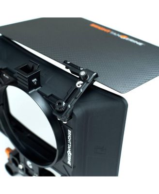 Retractable Carbon Fiber Top Flag for Misfit Atom Matte Box