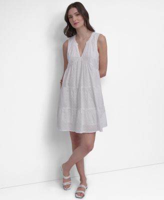 Women's  Sleeveless Eyelet V-Neck Tiered Pull-On Dress