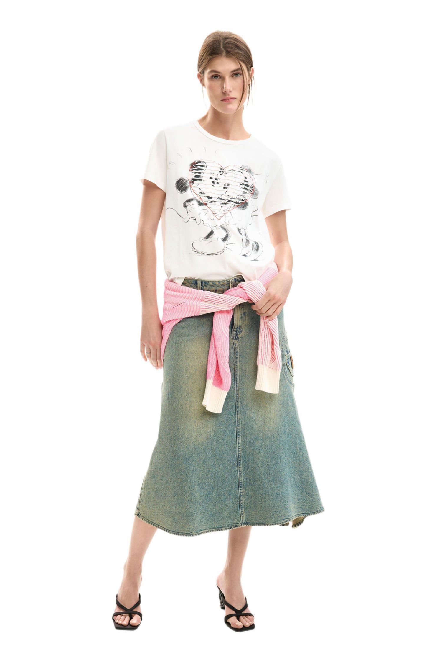 Women's Mickey and minnie Mouse heart t-shirt