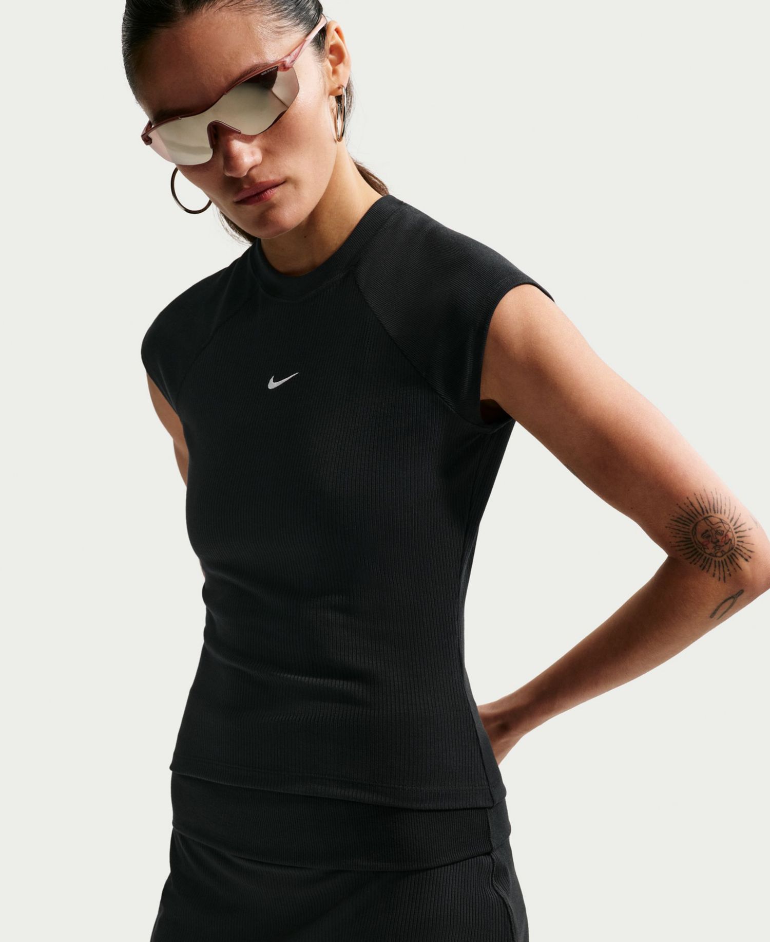 Women's Sportswear Chill Knit Mid-Rise Tight Ribbed Skort