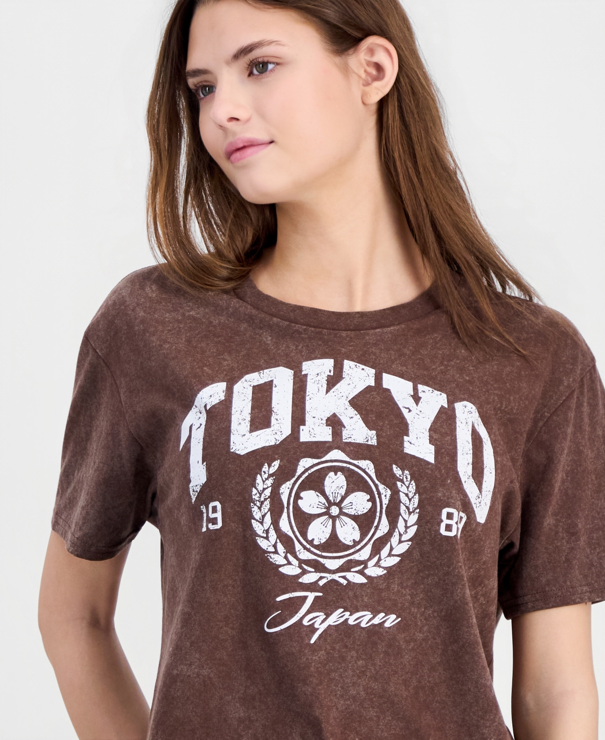 Rebellious One Juniors' Tokyo Graphic Mineral-Wash Crop Tee