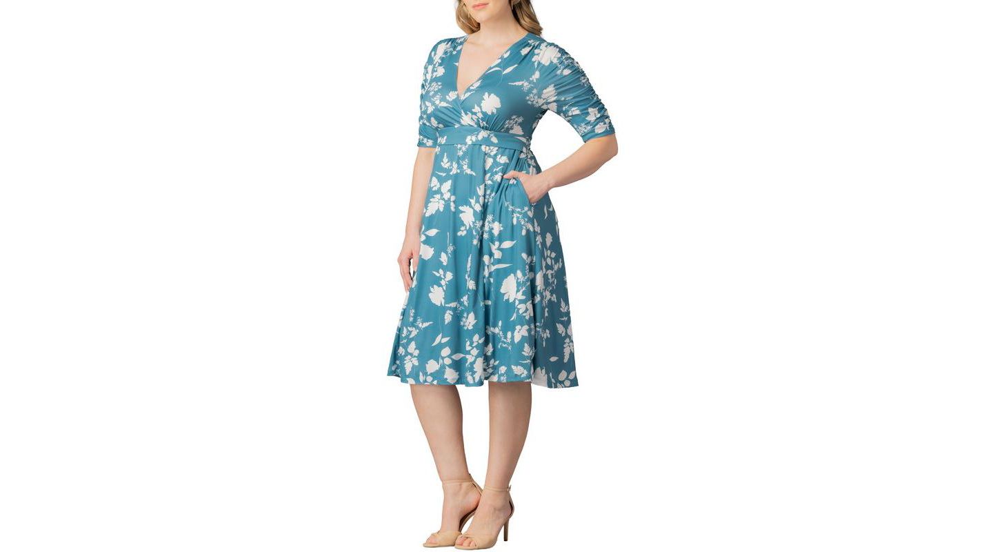Женское платье Kiyonna Plus Size Gabriella Ruched Sleeve Midi with Pockets, цвет: Аквамариновый — фото 3