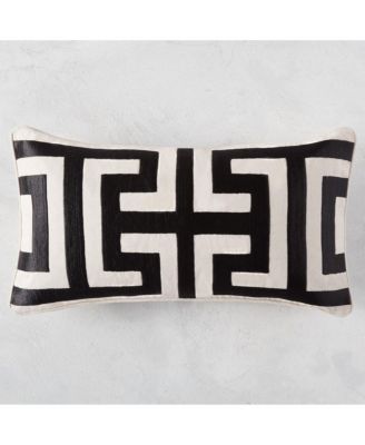 Cace Pillow Collection
