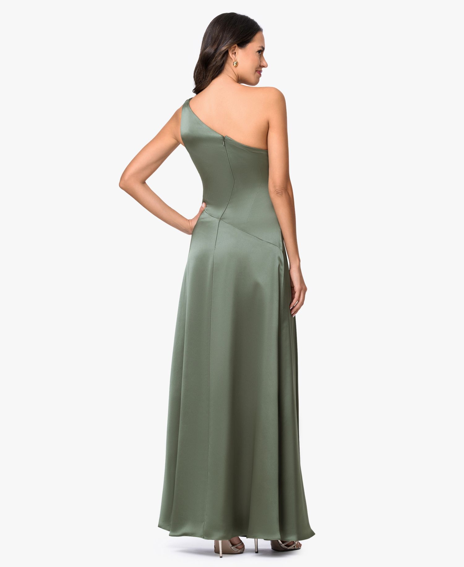 Women's Sleeveless One-Shoulder Gown