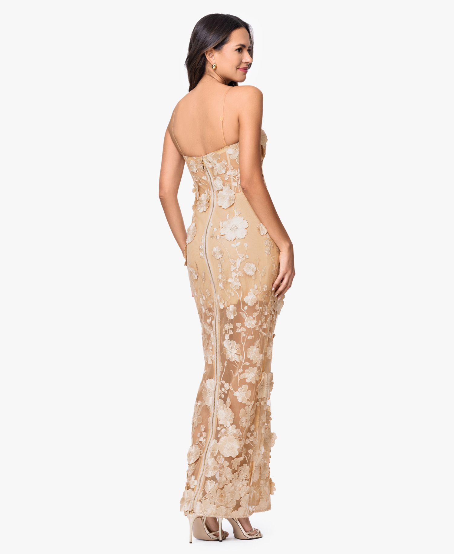 Women's Sleeveless Strapless Gown