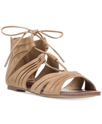Sandales Strappy Carlos By Carlos Santana Adalyn - Or Soleil - Taille US 7 - Semelle Plate Confort - Neuf Avec Boîte