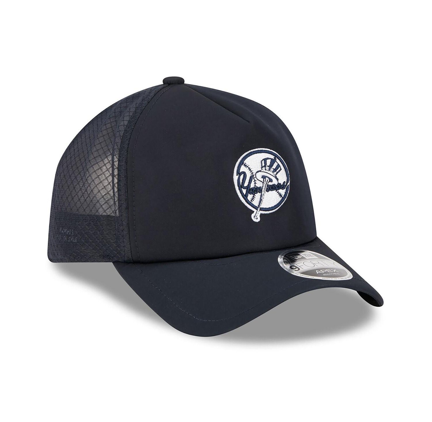 Men's Navy New York Yankees 2026 Batting Practice Alternate Apex 9FORTY Adjustable Hat