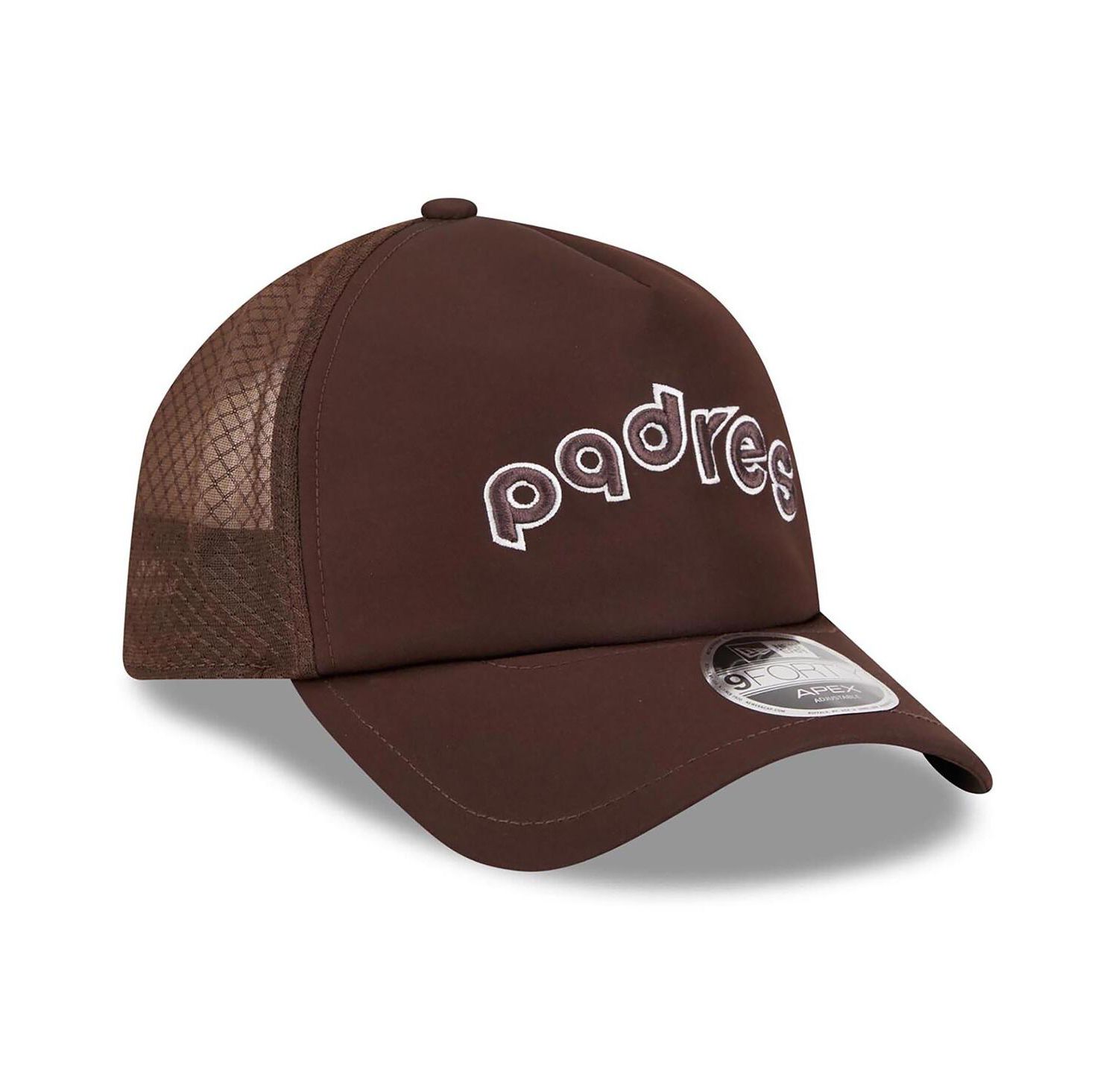 Men's Brown San Diego Padres 2026 Batting Practice Alternate Apex 9FORTY Adjustable Hat