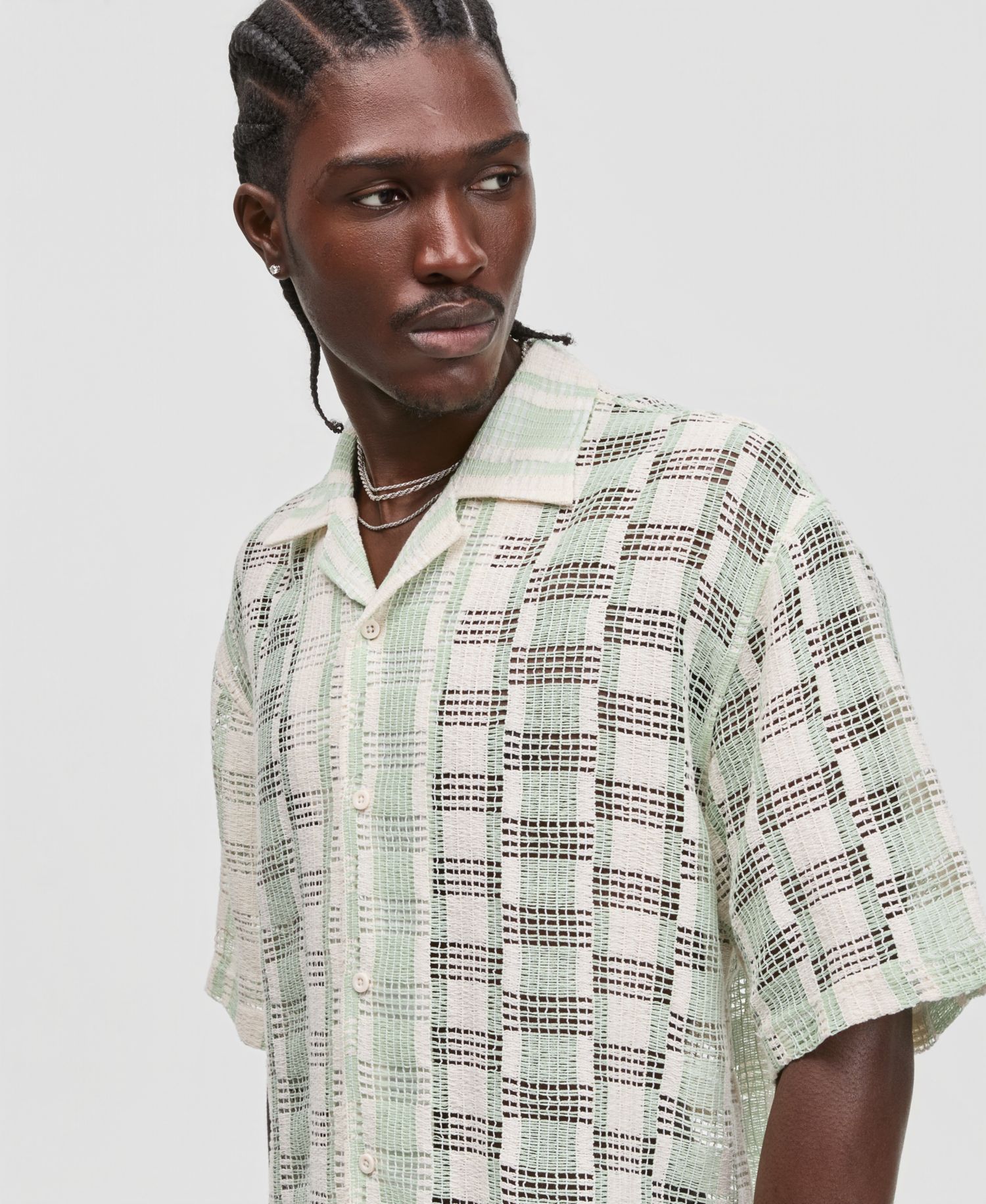 Men's Two-Tone Textured Camp Shirt