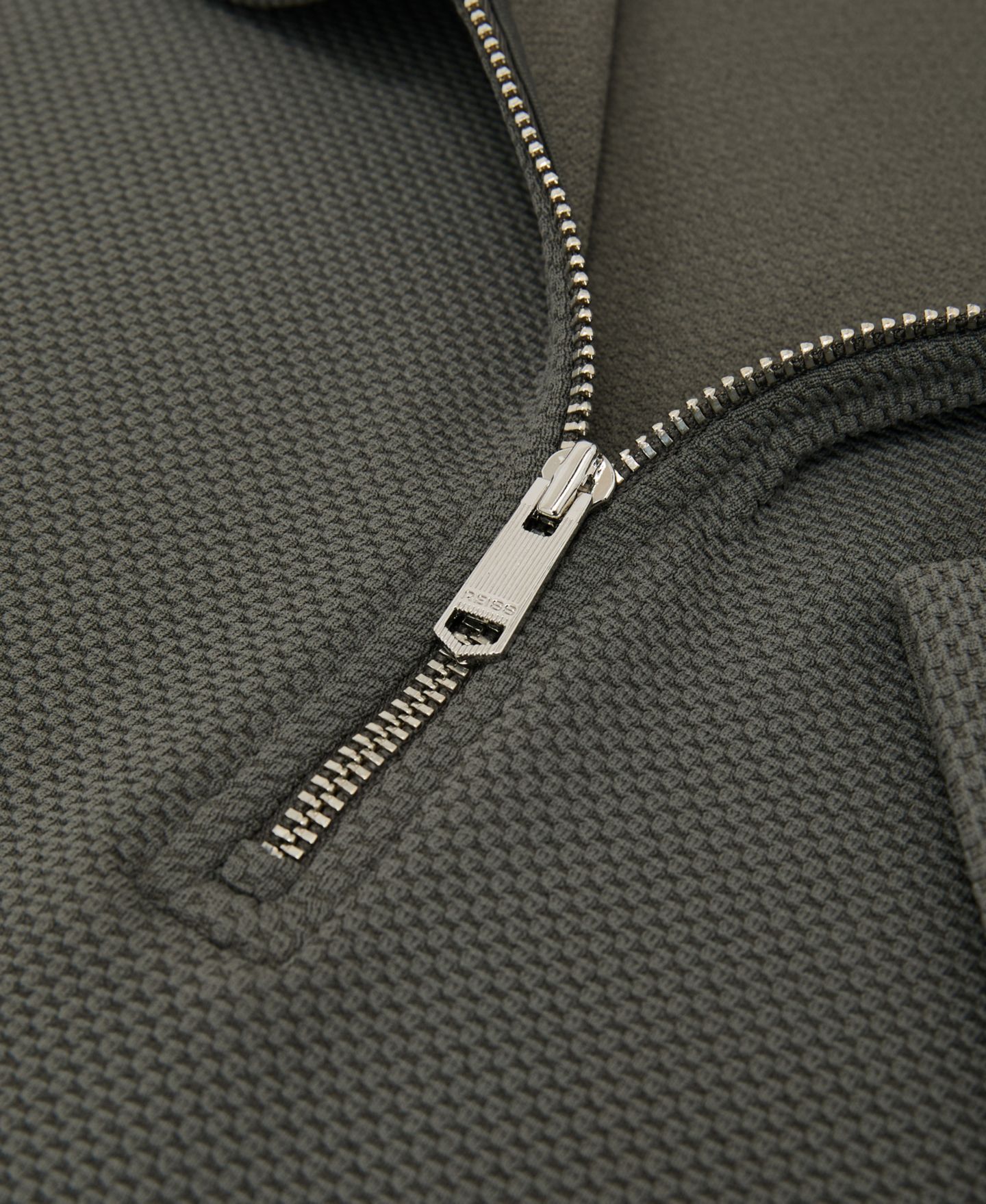 Мужское поло REISS Forno Half-Zip Textured Polo Shirt, цвет: Шалфейный зелёный — фото 3
