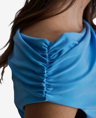 Women's Sleeveless Ruched Boat Neck Top