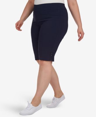 Plus Size Solid Color Tech Stretch Skimmer Shorts