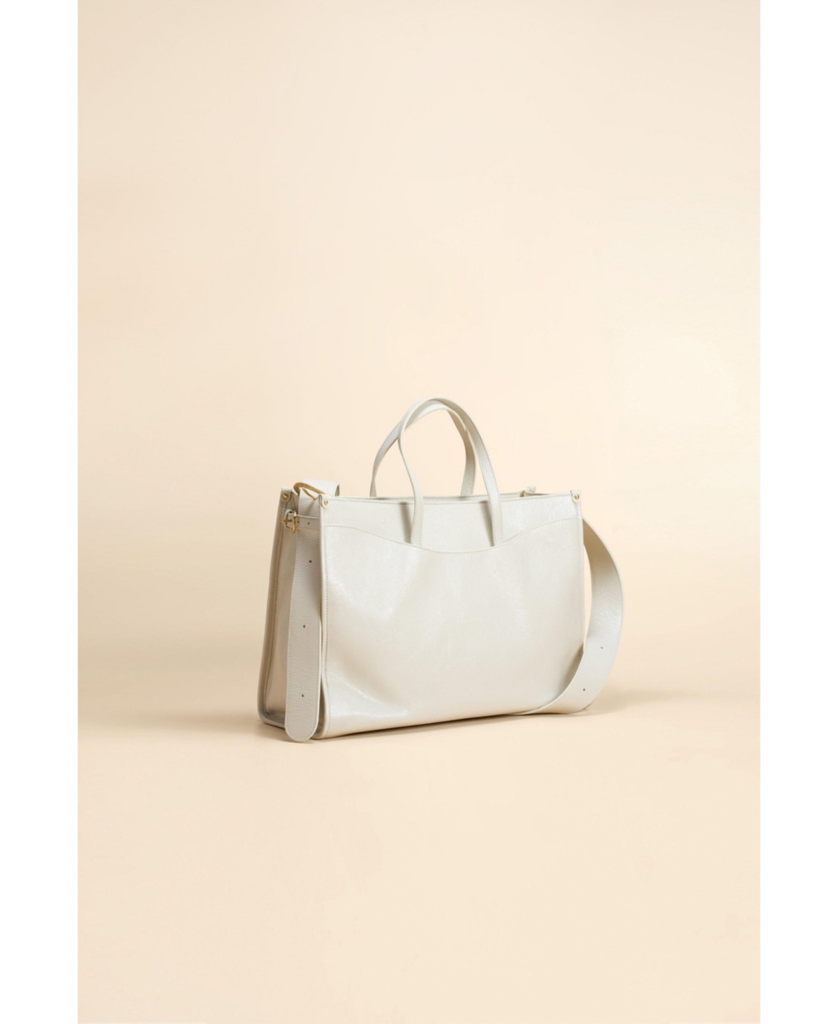 Oleada Reverie Waxed Leather Laptop Tote