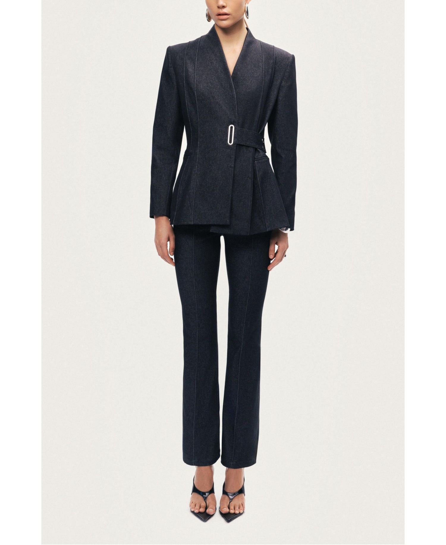 Women's Sharply Tailored Belt Detailed Blazer