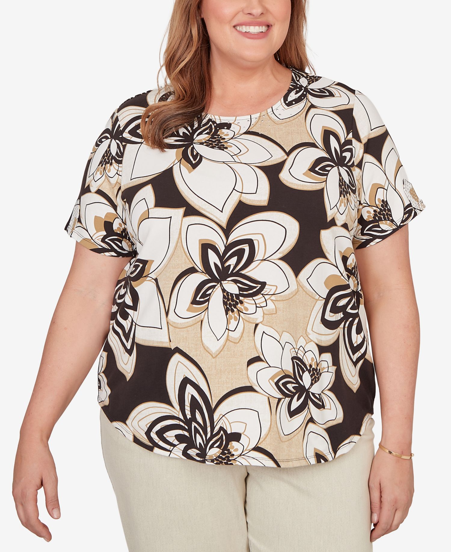 Plus Size Detail Driven Floral Stained Glass Short-Sleeve T-Shirt