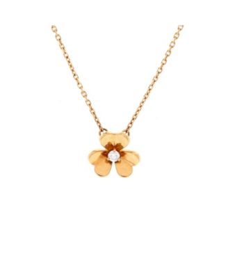 Frivole Pendant Necklace