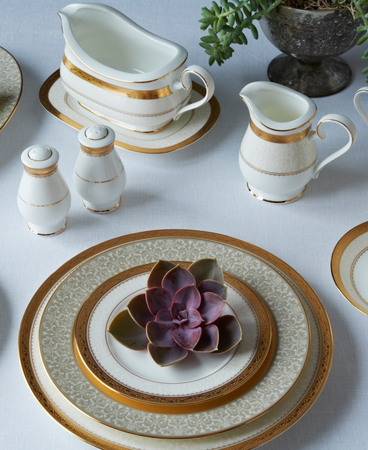 Noritake Odessa Gold Sugar Creamer Set In White