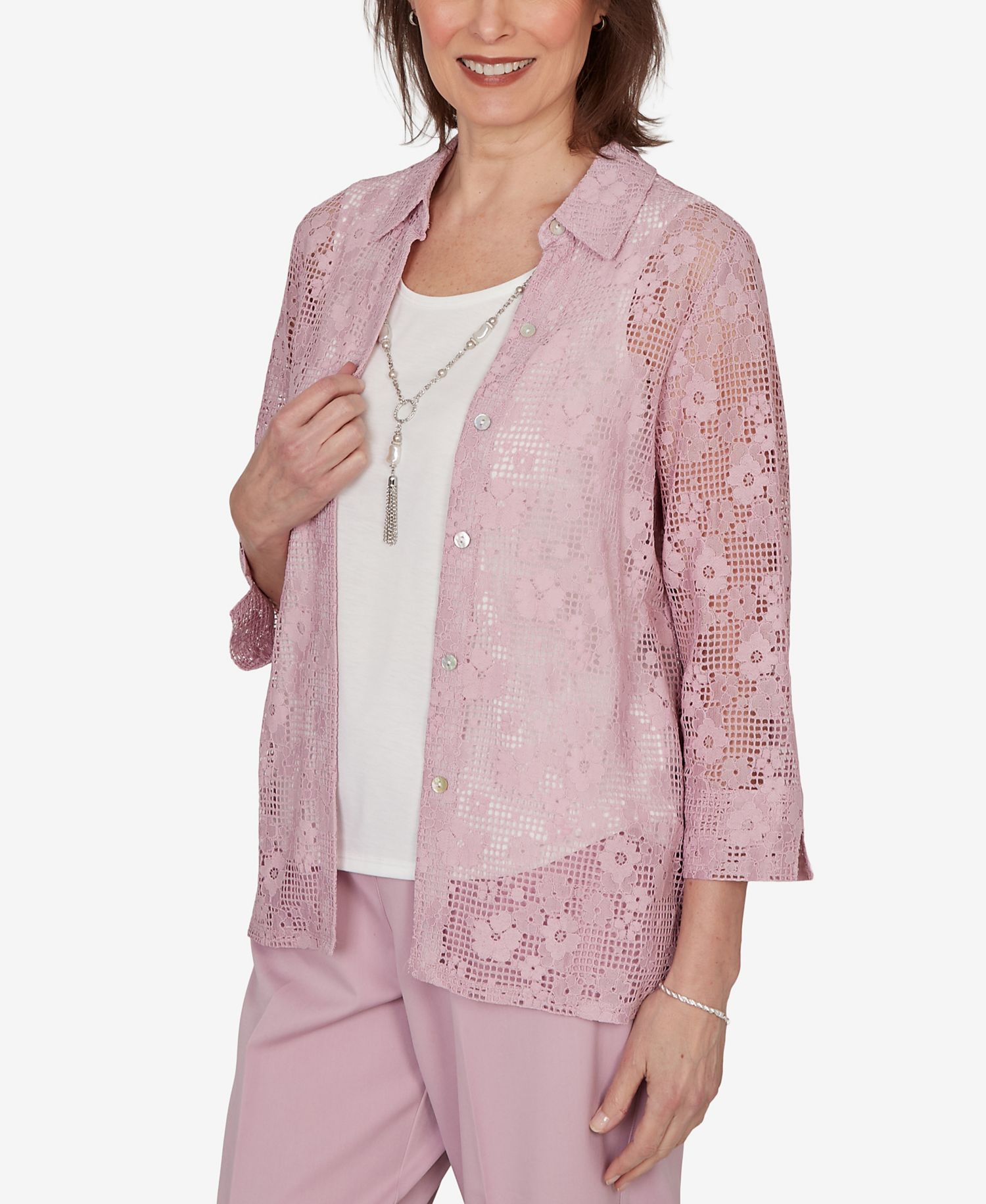 Women's Vintage Charm Floral Lace Two-In-One Top with Necklace