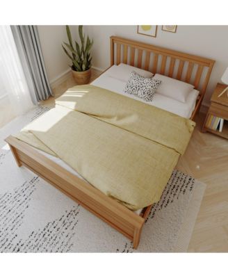 Max and Lily Queen Bed Frame, Solid Wood Platform Bed with Slatted Headboard for Kids