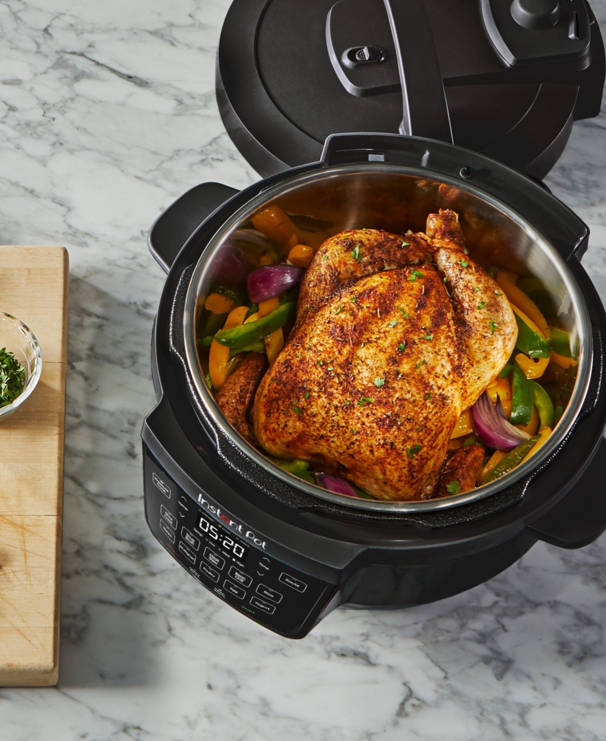 Instant Pot 7.5-Quart Rio Wide 7-in-1 Electric Multi-Cooker