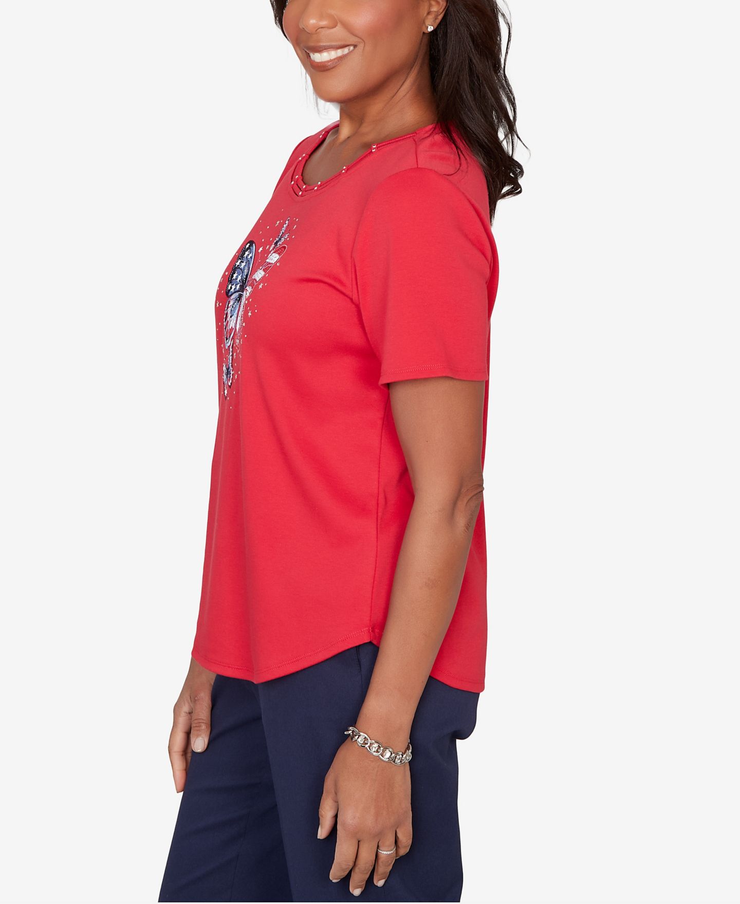 Женская футболка Alfred Dunner Petite Lady Liberty Sparkling Americana Butterfly Crewneck, цвет: Красный — фото 4