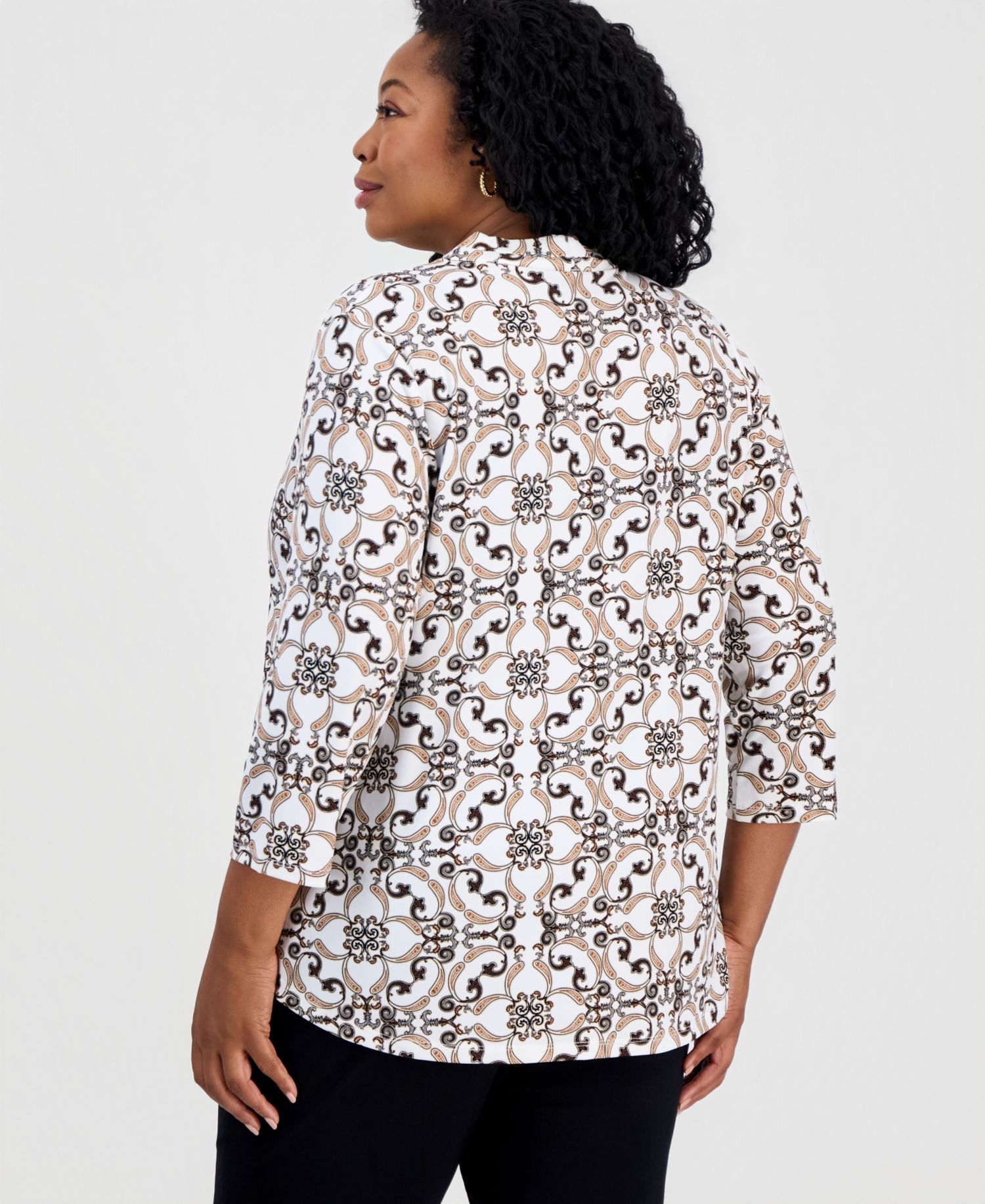 Plus Size Printed 3/4 Sleeve V-Neck Knit Top