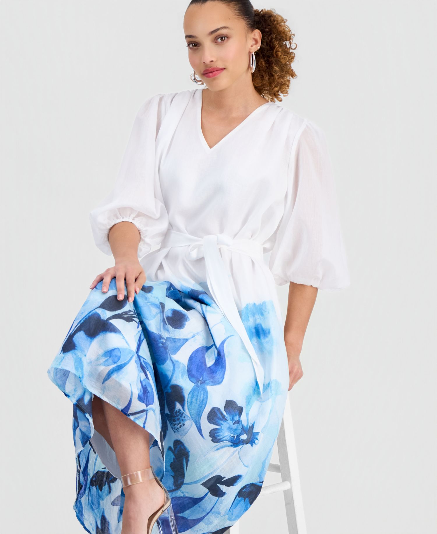Petite V-Neck Puff-Sleeve Dress