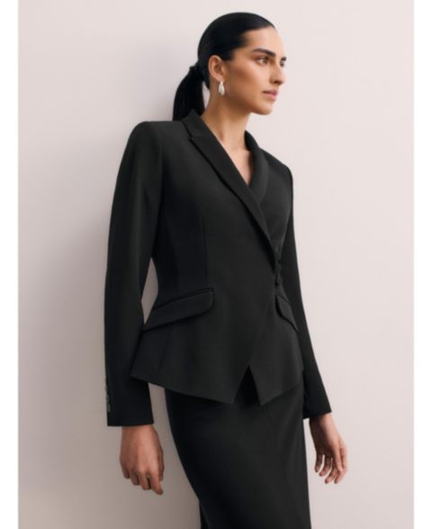 Женский пиджак The Fold Forino Clever Crepe Blazer