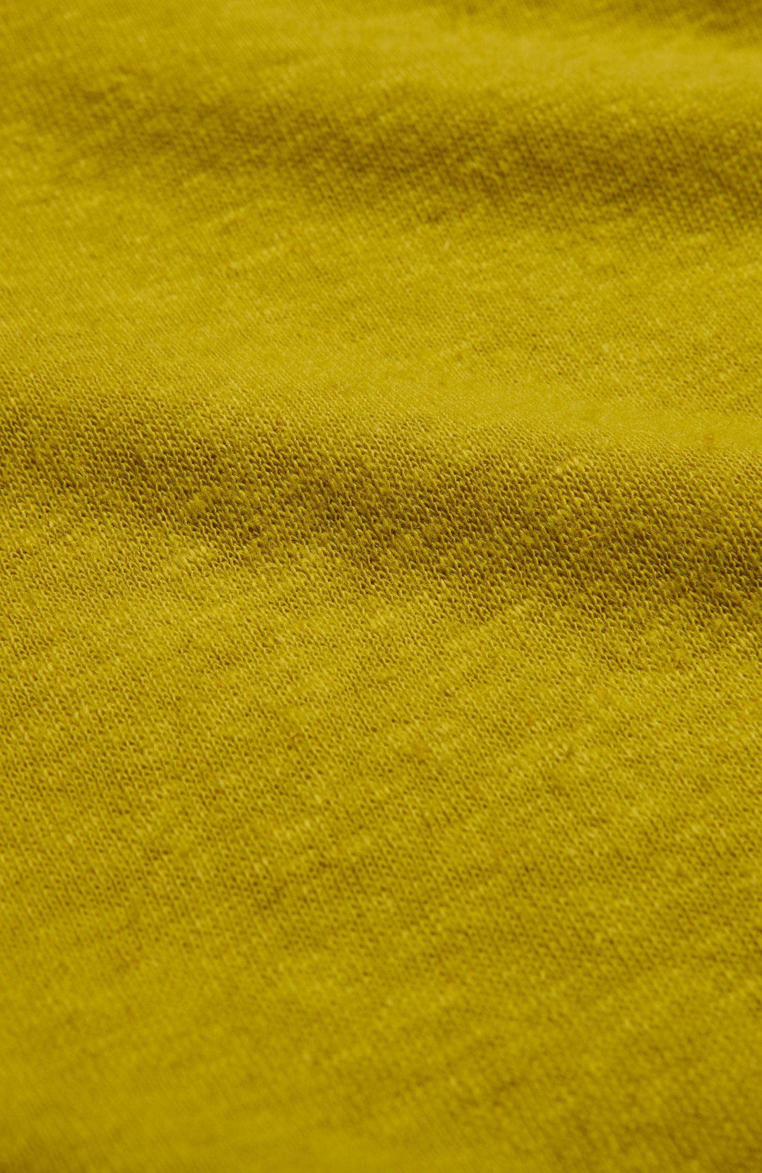 Women's Relaxed V-Neck Linen Blend T-Shirt