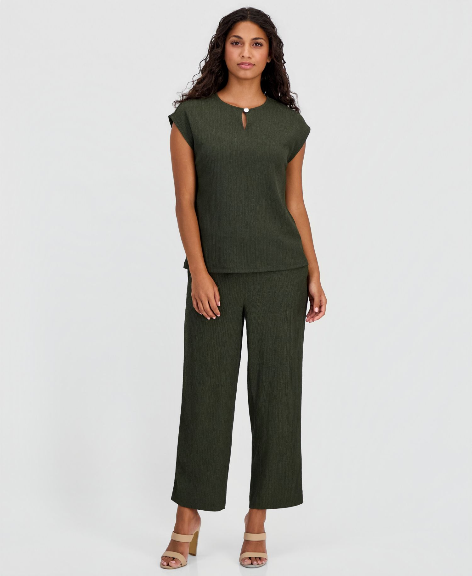 Petite Keyhole Neck Top