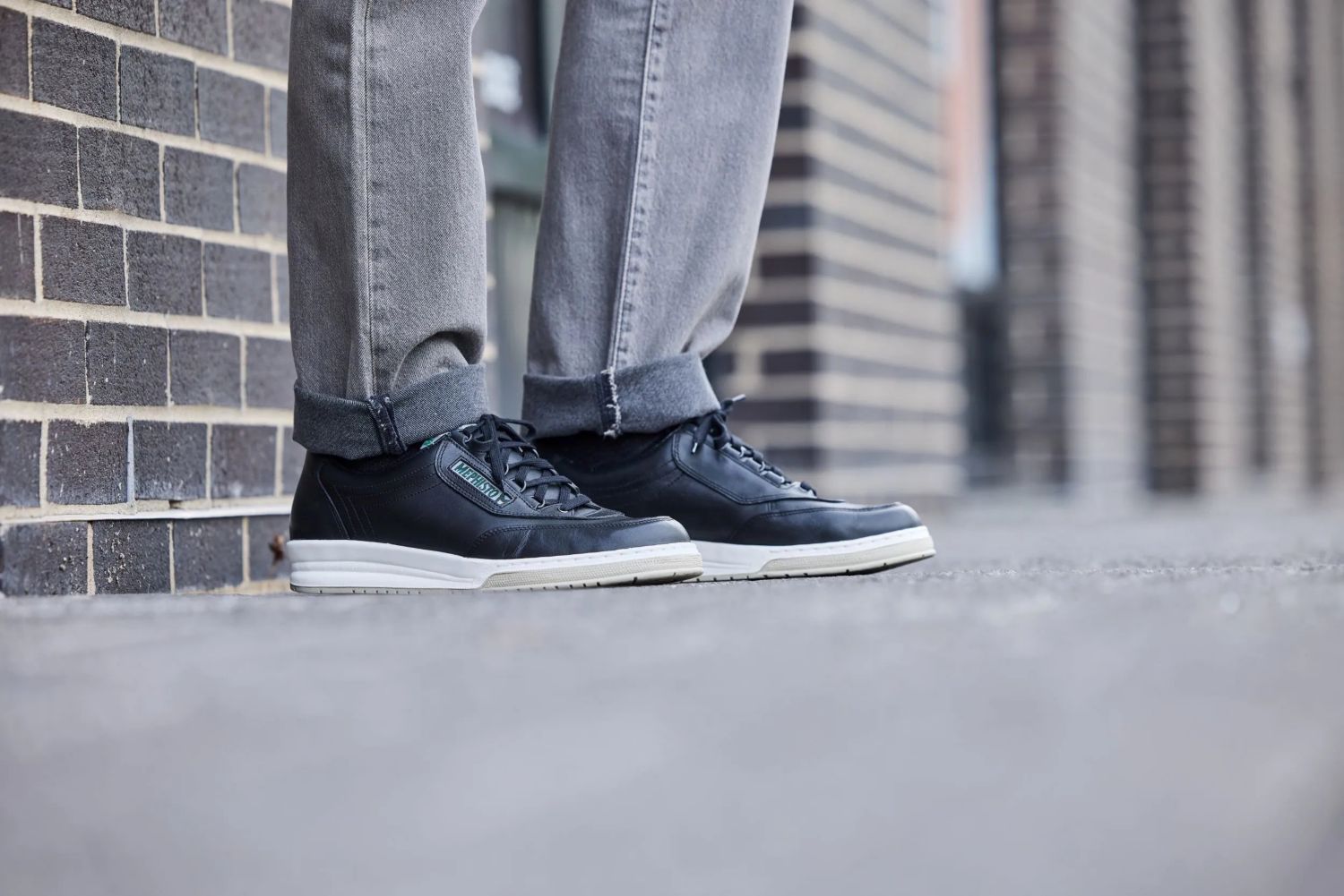 Men's Match Leather Sneaker