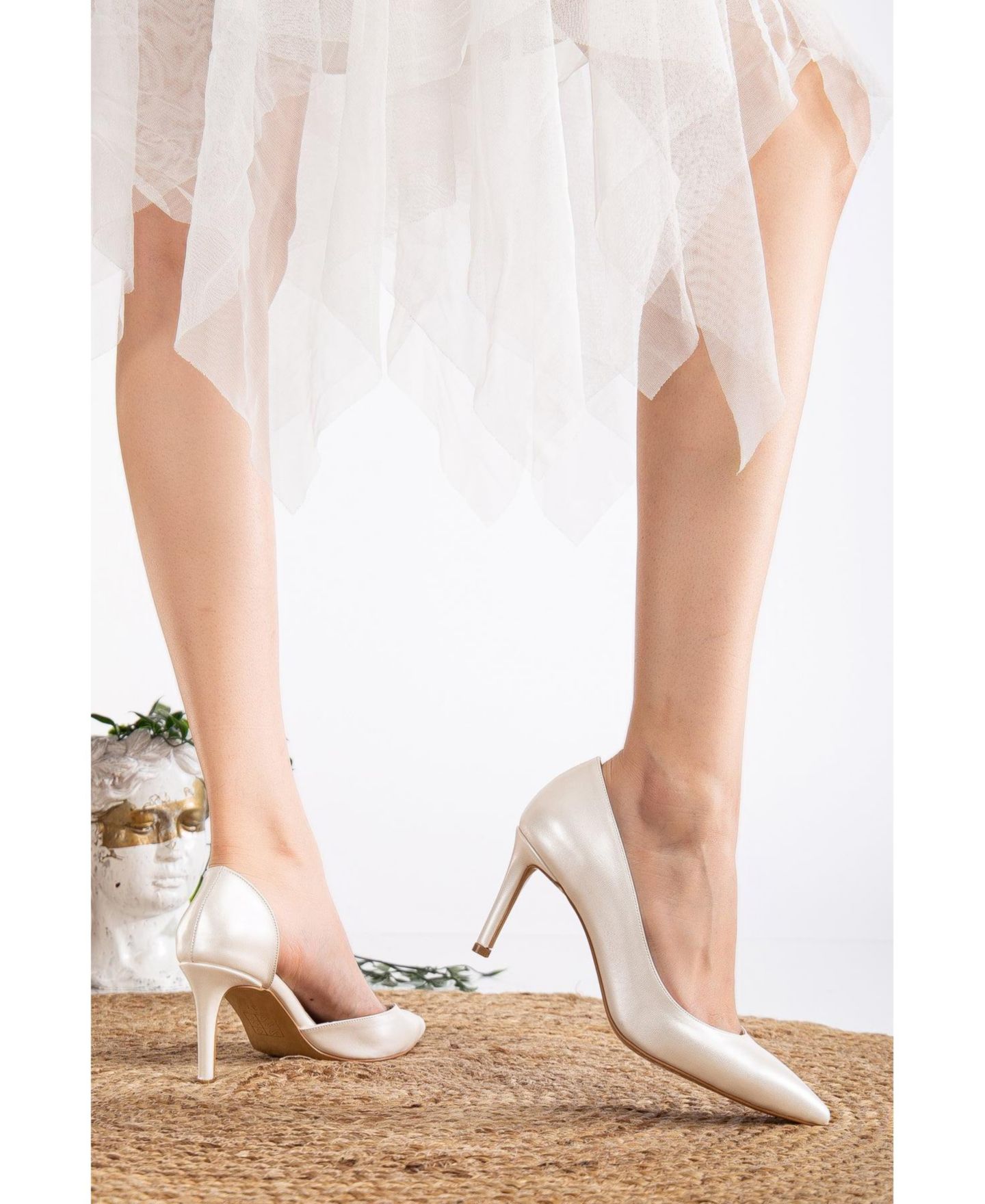 Женские туфли Forever & Always Shoes Nikos Bridal Pointed Toe — фото 3