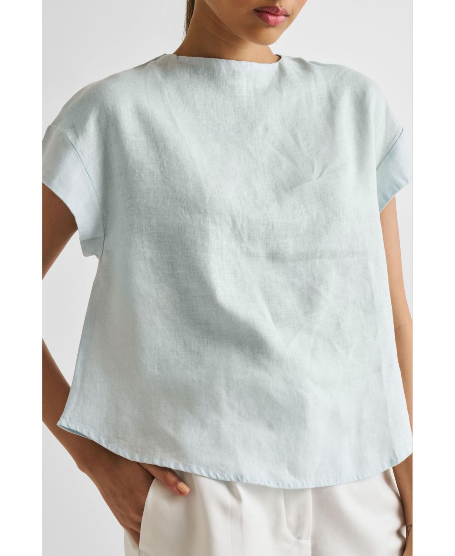 Cap Sleeved Everyday Top
