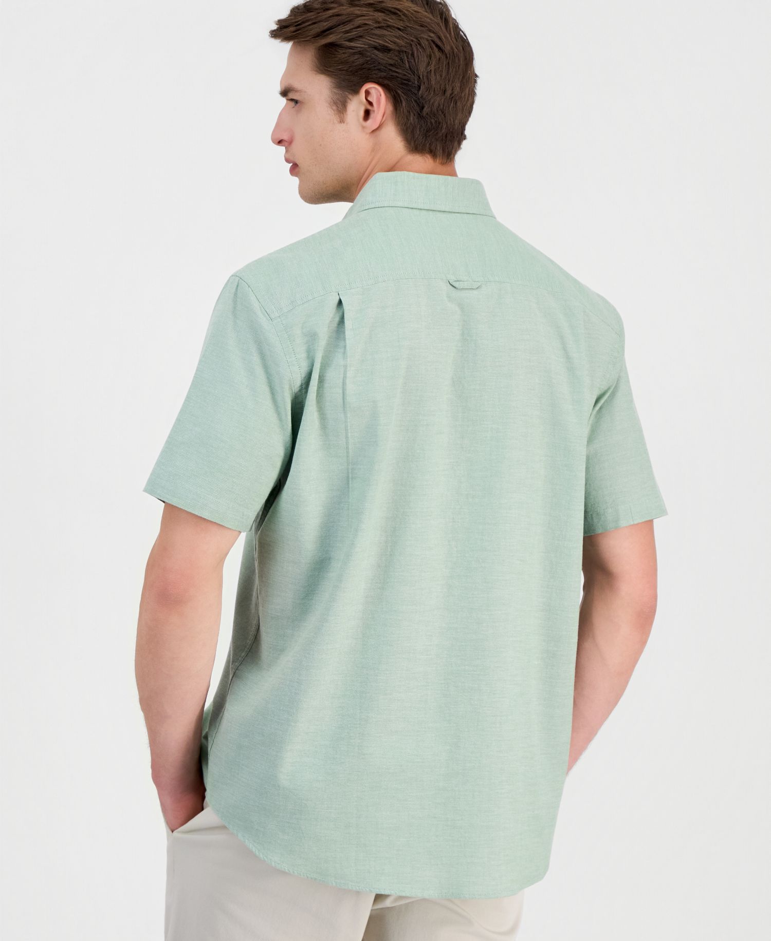 Men's Short Sleeve Button-Down Oxford Shirt