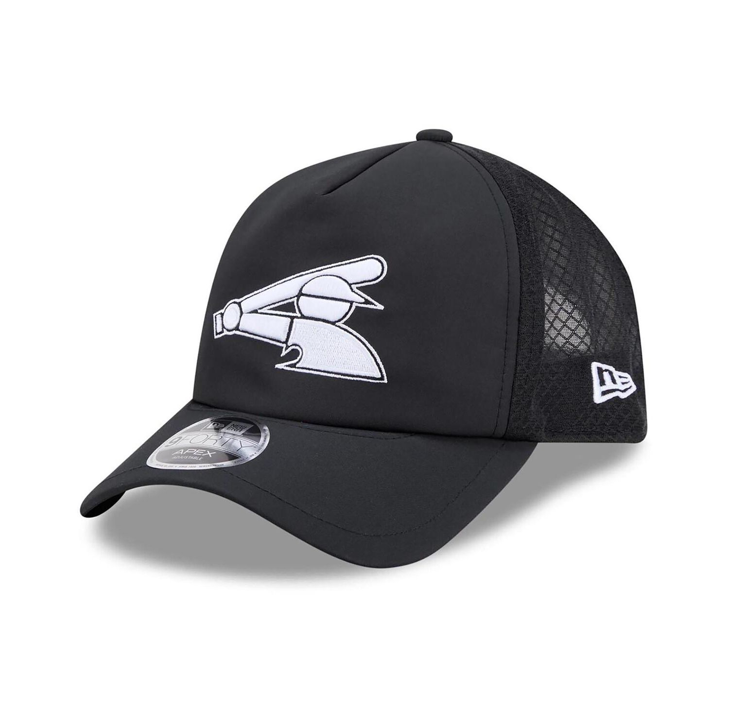 Men's Black Chicago White Sox 2026 Batting Practice Alternate Apex 9FORTY Adjustable Hat
