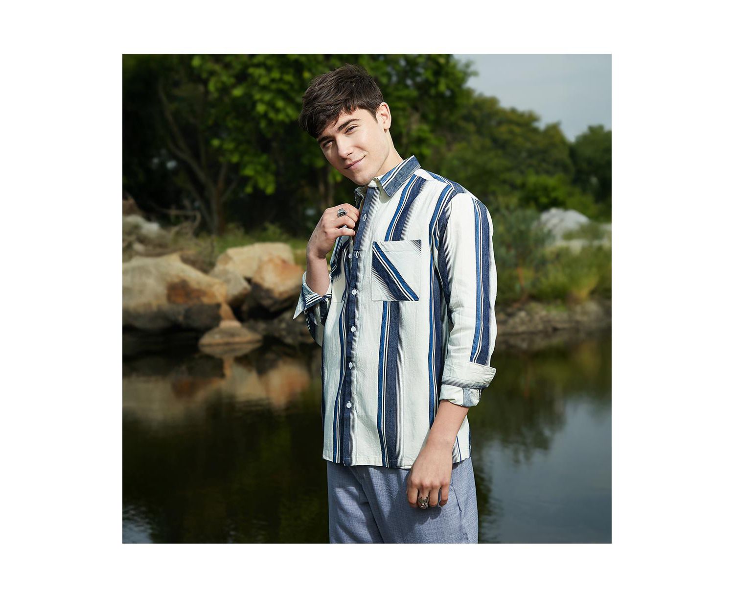 Men's Shadow-Striped Oversized Shirt.