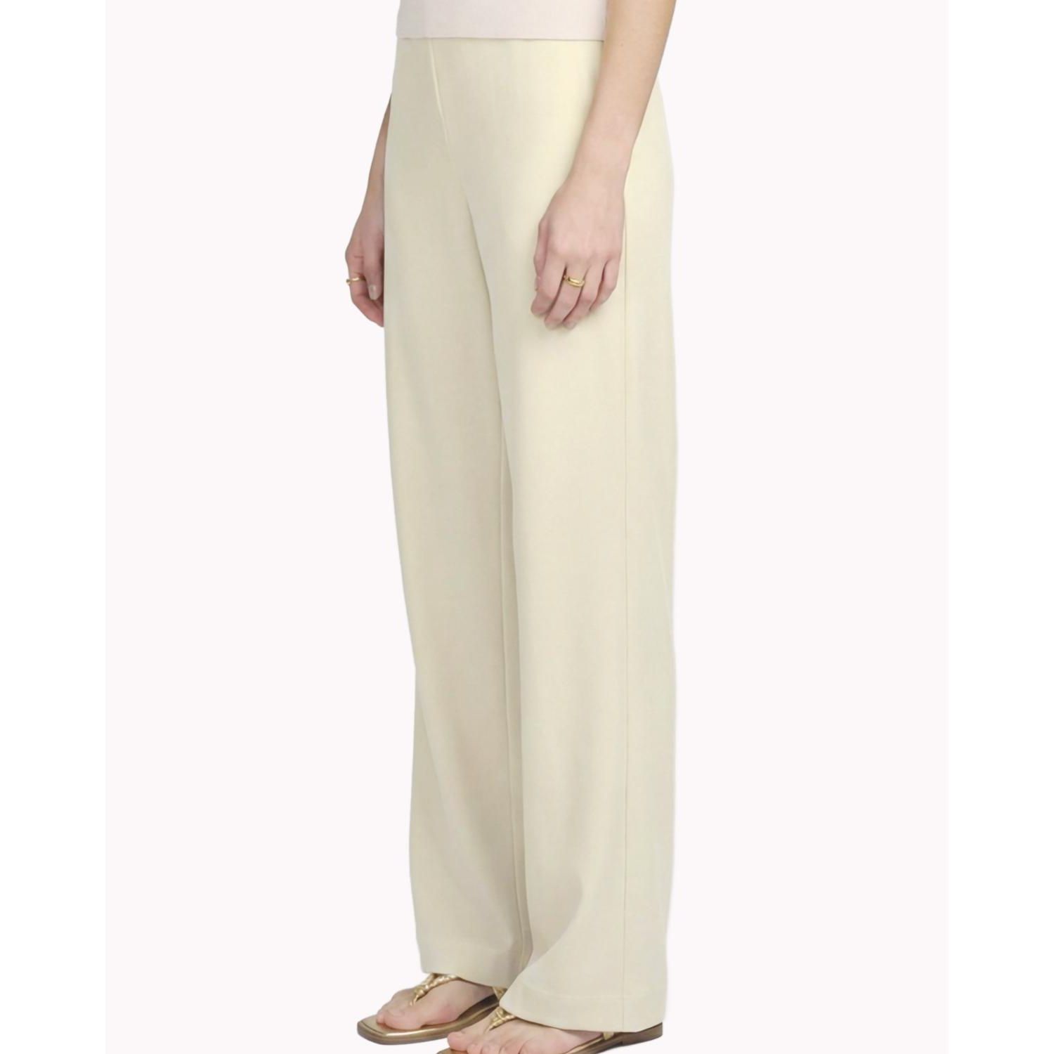 Women's Woven Pant With Button