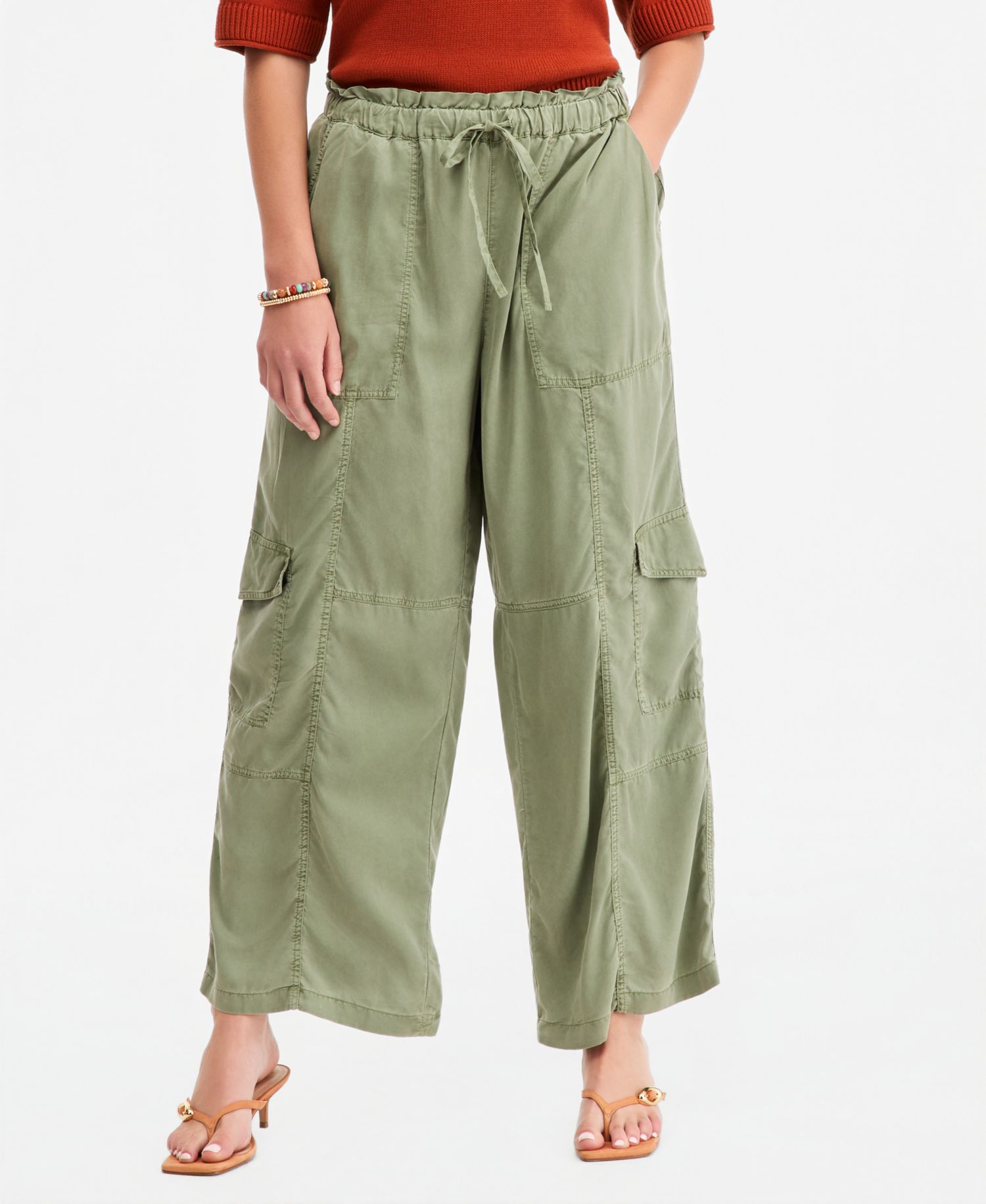 Women's Pull On Paperbag Cargo Wide Leg Pants