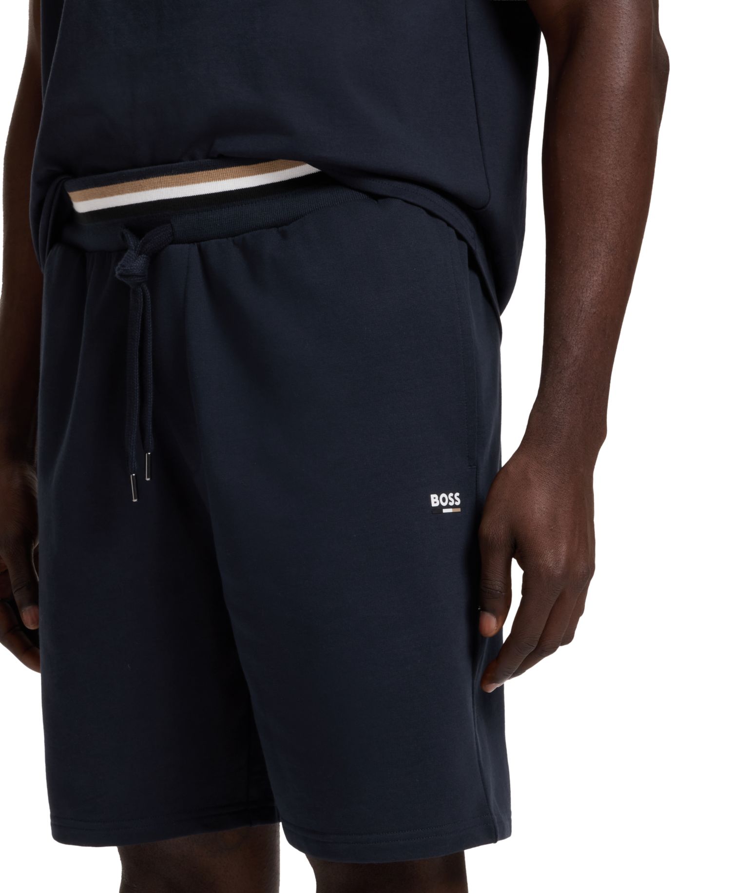 Men's Cotton Mid-Rise Iconic Shorts