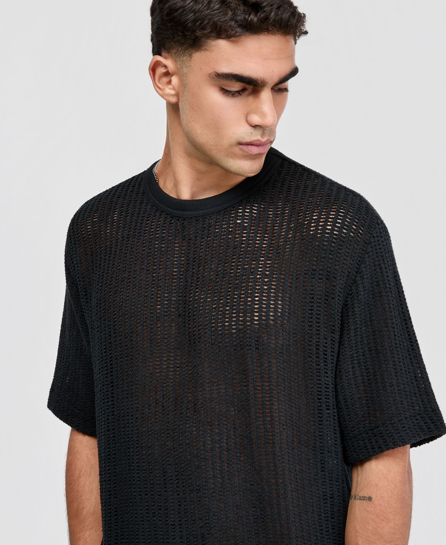 Men's Relaxed-Fit Mesh T-Shirt