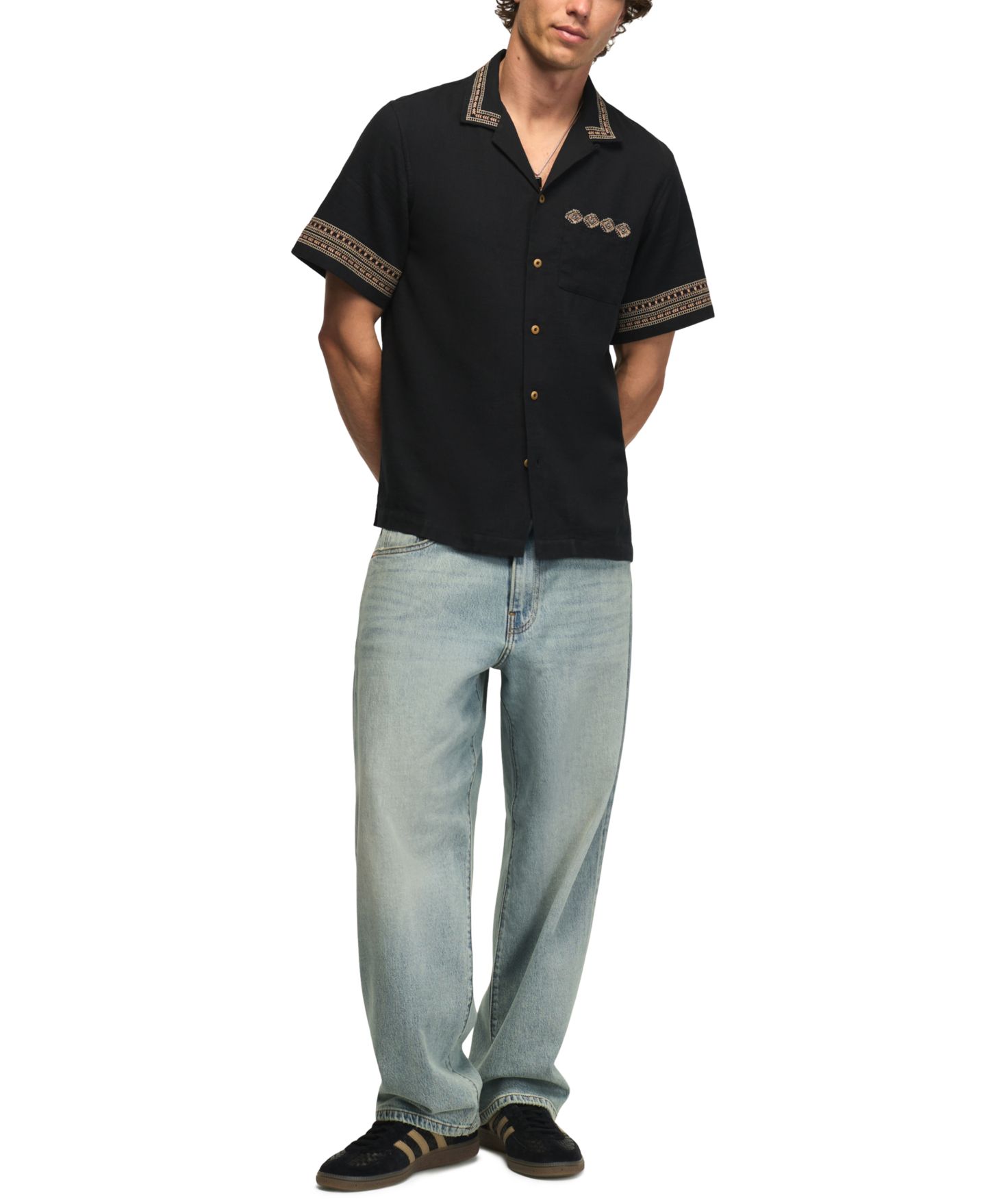 Мужская рубашка Lucky Brand Embroidered Detail Camp Collar, цвет: Чёрный — фото 2